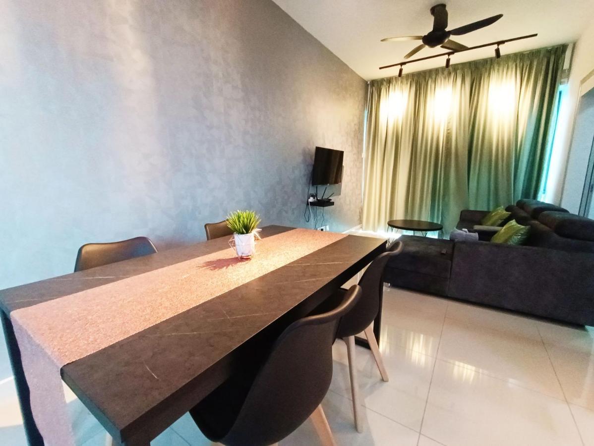 Netflix # Sky Suite Near Jaya One By Salaam Suites, 2 Pax Petaling Jaya Ngoại thất bức ảnh