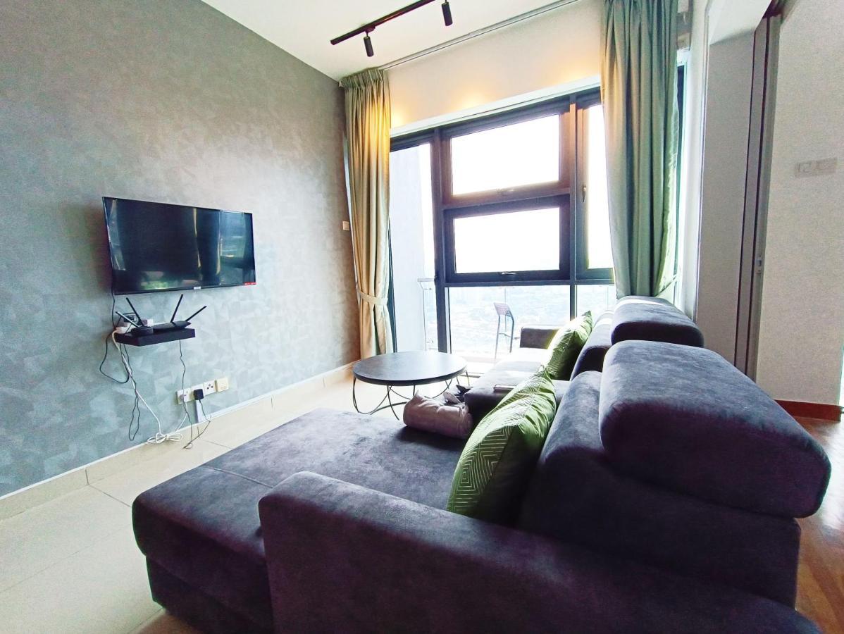 Netflix # Sky Suite Near Jaya One By Salaam Suites, 2 Pax Petaling Jaya Ngoại thất bức ảnh